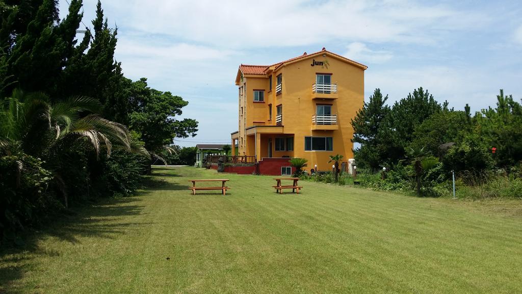 Jun House Jeju Exterior foto